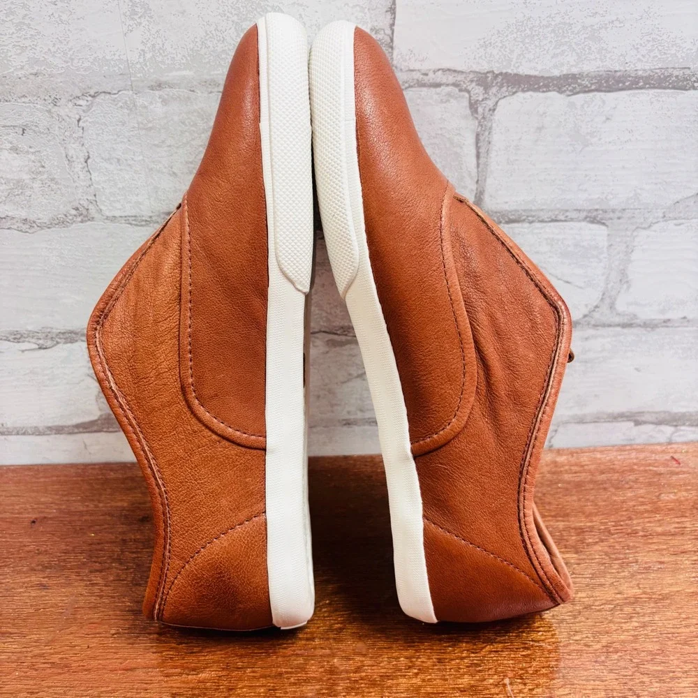 Frye these ivy